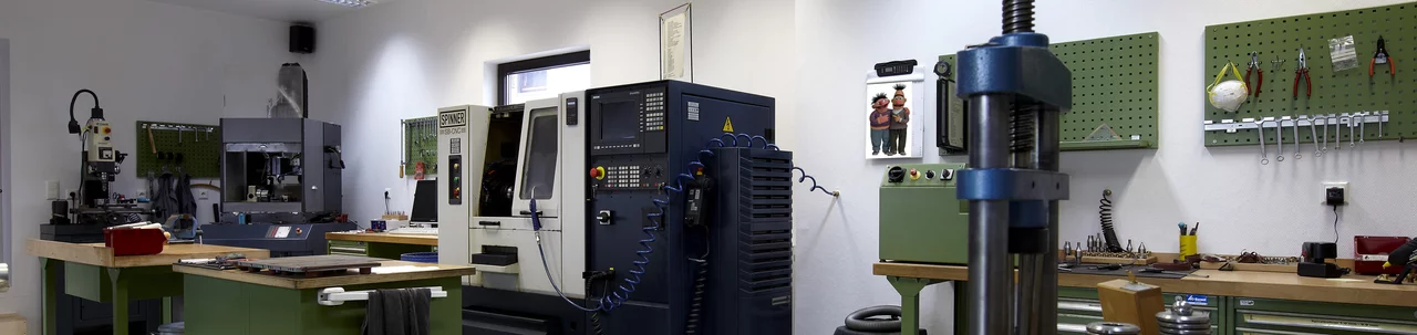 Werkstatt CNC-Maschine Übersicht